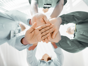 Zespół medyczny JJClinic – współpraca lekarzy i personelu w codziennej opiece nad pacjentem
